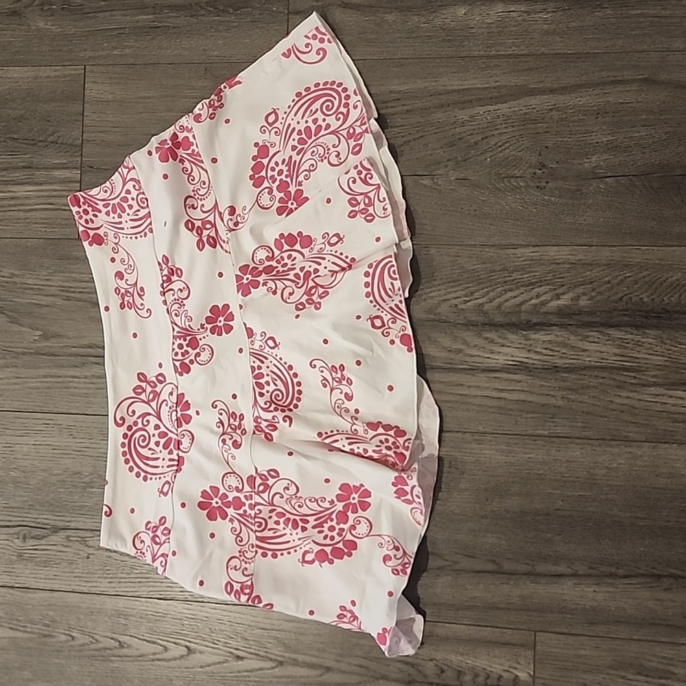 Jerdog white & red ruffle skort Size medium